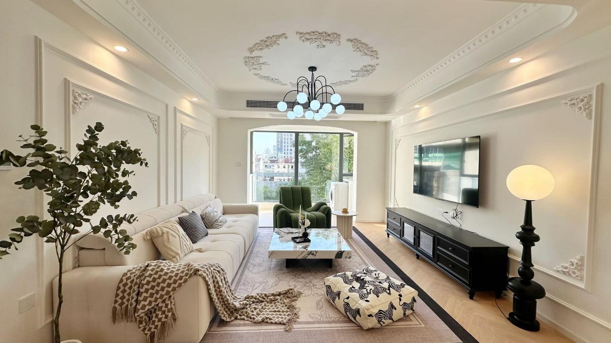 Eastern Hub - Bund Branch Quality Renovated Luxury 3bedroom, Spacious Living Fully Equipped Haiyue Garden Apartment Shanghai