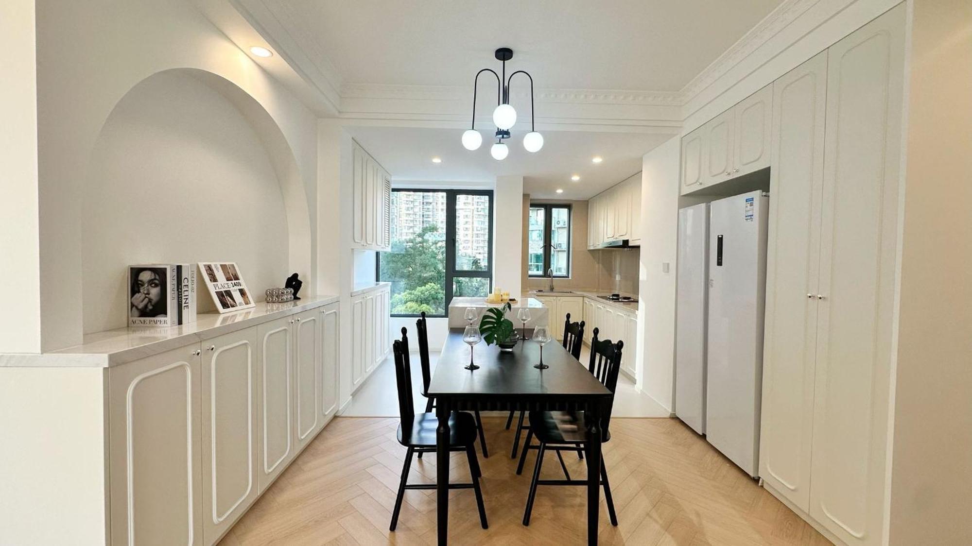 Eastern Hub - Bund Branch Quality Renovated Luxury 3bedroom, Spacious Living Fully Equipped Haiyue Garden * Shanghai