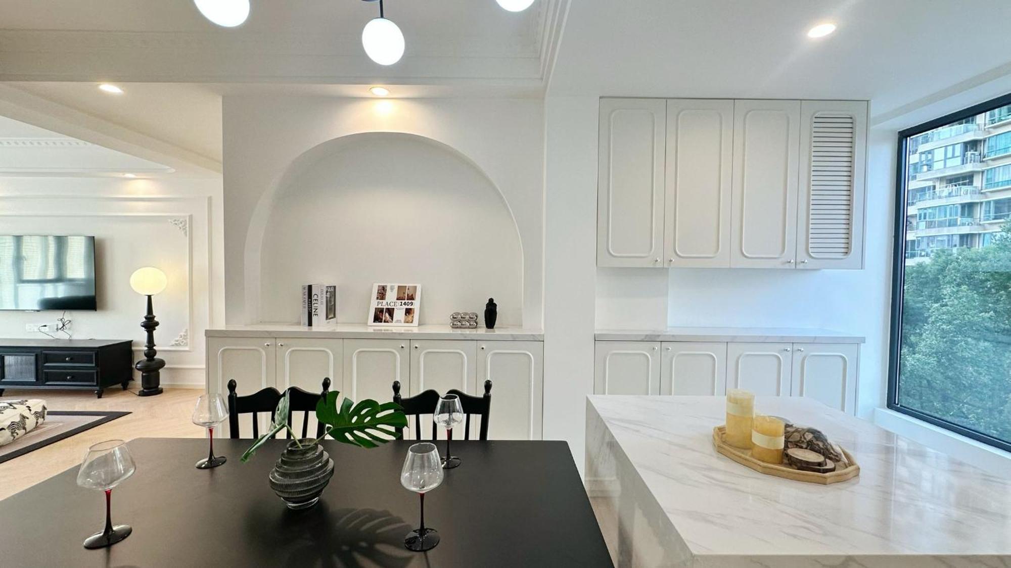 Apartment Eastern Hub - Bund Branch Quality Renovated Luxury 3bedroom, Spacious Living Fully Equipped Haiyue Garden Shanghai